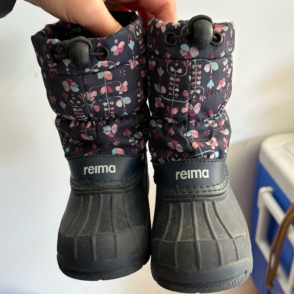 Reima snow boots
